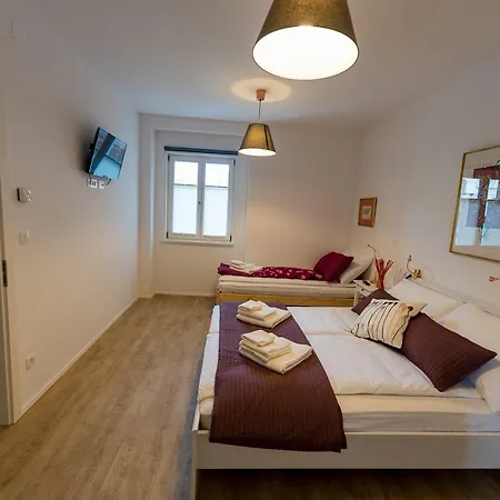 Apartment With Parking Ljubljana