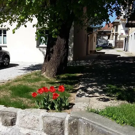 With Parking * Lublaň