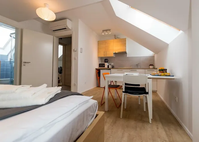 With Parking Apartma Ljubljana